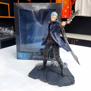 DMC Nero 28cm Figure